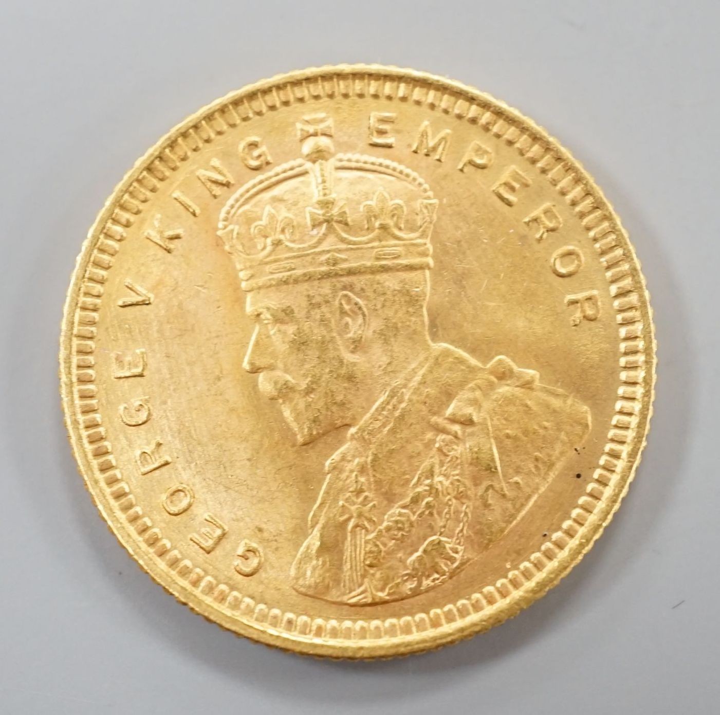British India, George VI 15 gold rupees 1918, area of edge worn otherwise VF